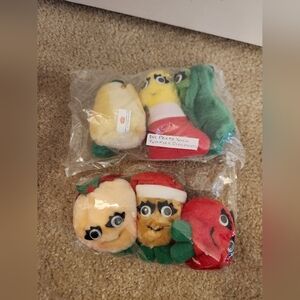 Vintage 1991 Del Monte Fruits & Veggies Christmas Yumkins Plush Ornament Set New